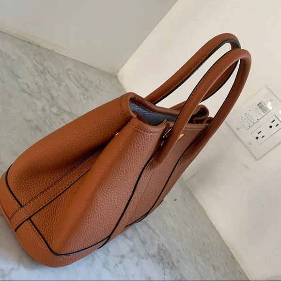 Genuine Leather Bag with two straps - Picture 6 of 11